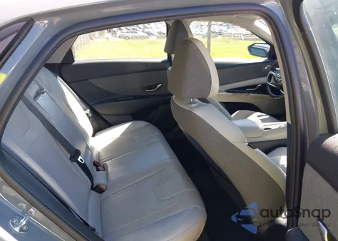 2021 Hyundai Elantra Limited from USA, damaged, VIN KMHLP4AG2MU090452